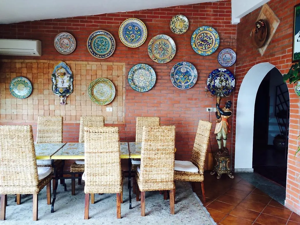 B&B Martina Taormina 3*,  Italy